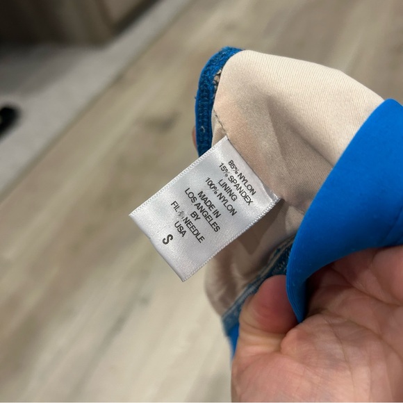 Maui Girl Blue Surf Swim Top - Picture 6 of 10